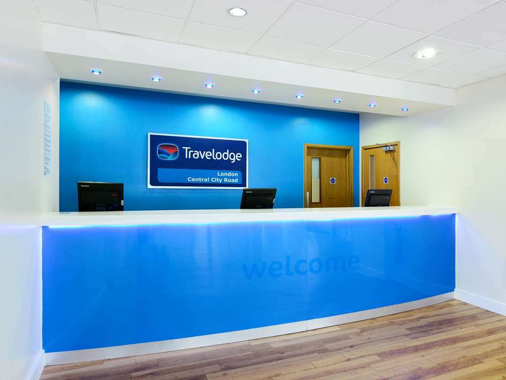 Travelodge London Central City Road Interior photo